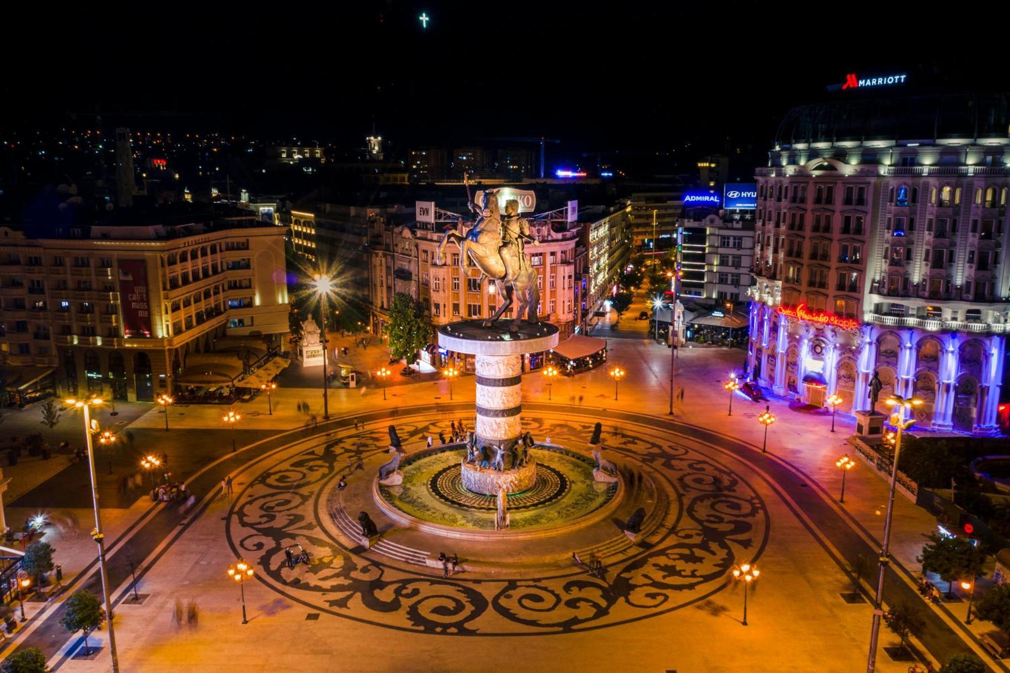 Hotel Cara 28 Skopje Exteriör bild